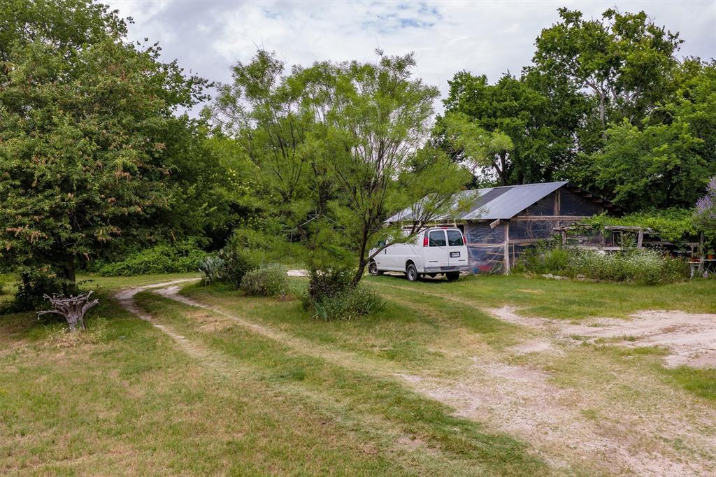 1007 W Belt Line Road Property Photo 25