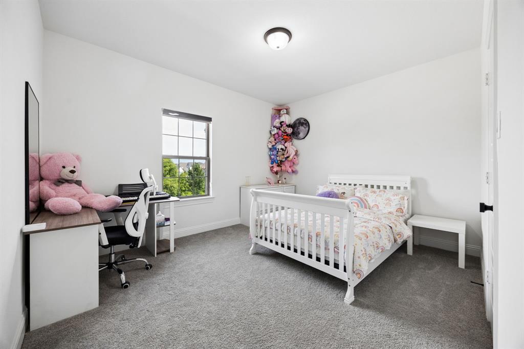 2944 Count Fleet Way Property Photo 29