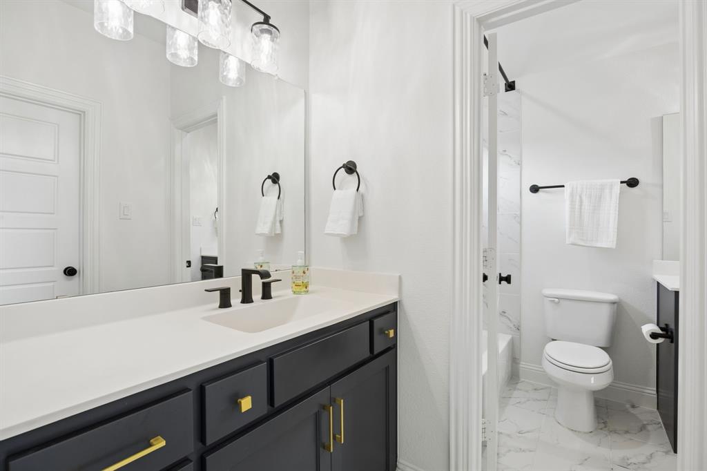 2944 Count Fleet Way Property Photo 31