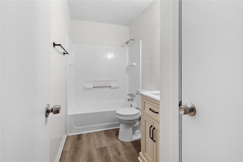 6301 Sydney Drive Property Photo 20