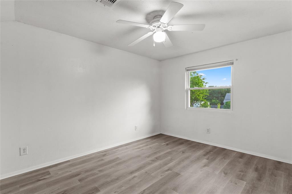 6301 Sydney Drive Property Photo 21