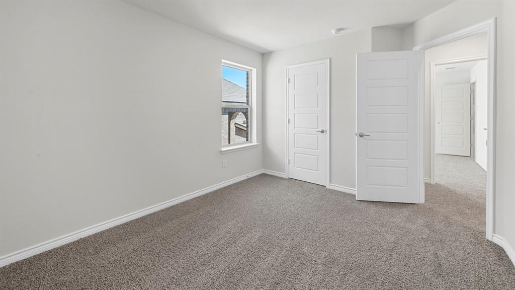 2501 Eagle Mountain Way Property Photo 12