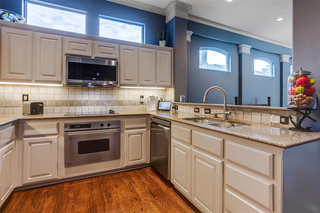 5006 Cedar Springs Road C Property Photo 17