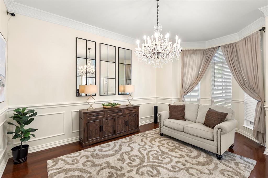 8 Park Place Property Photo 5