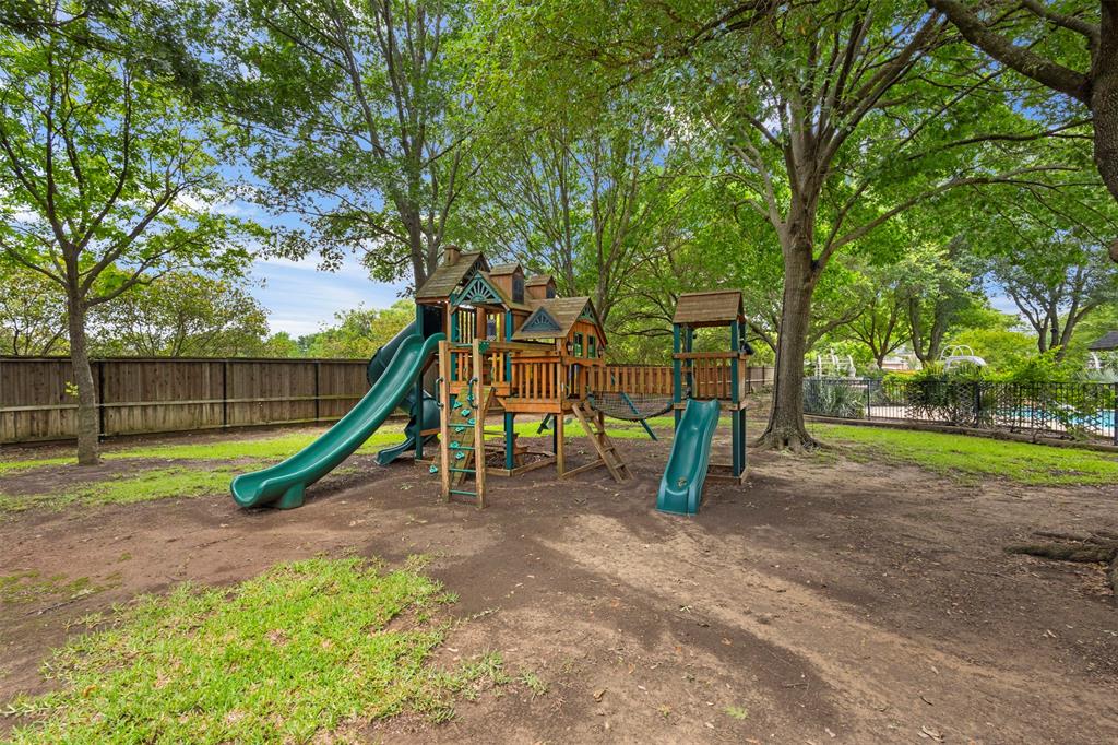 8 Park Place Property Photo 28