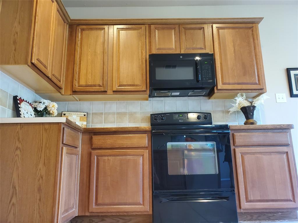 2810 Morgan Drive Property Photo 4