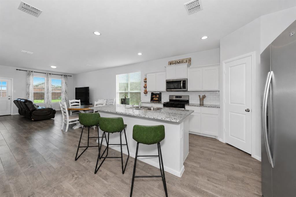 116 Birch Street Property Photo 4