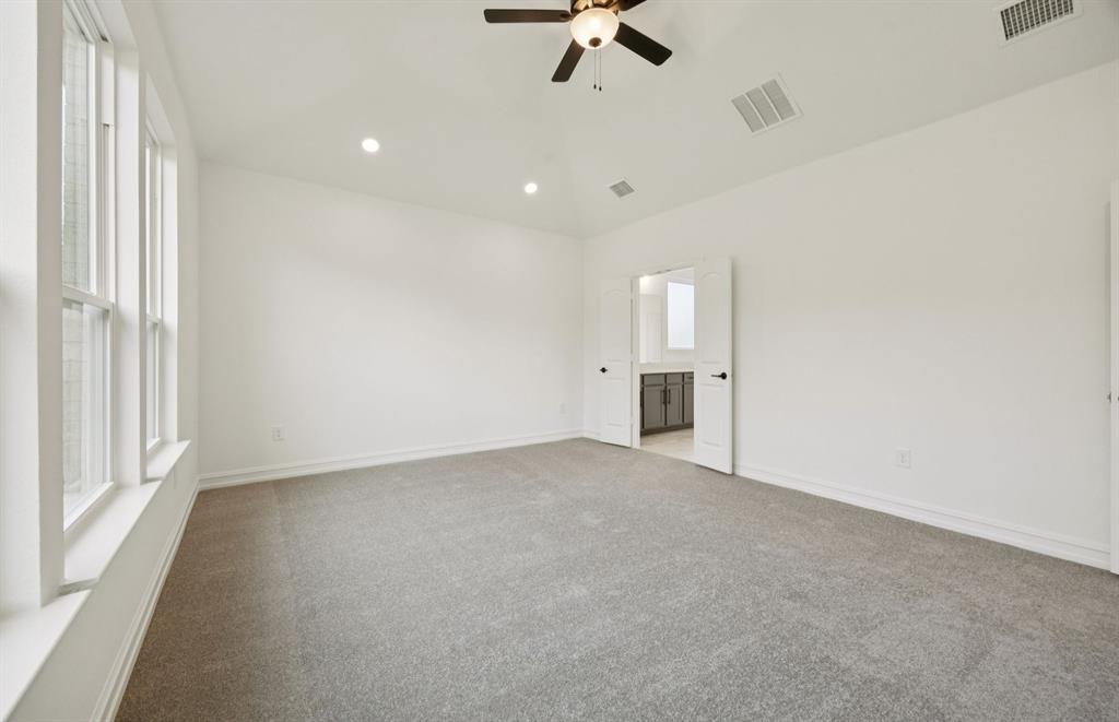 11169 Roxburgh Road Property Photo 11