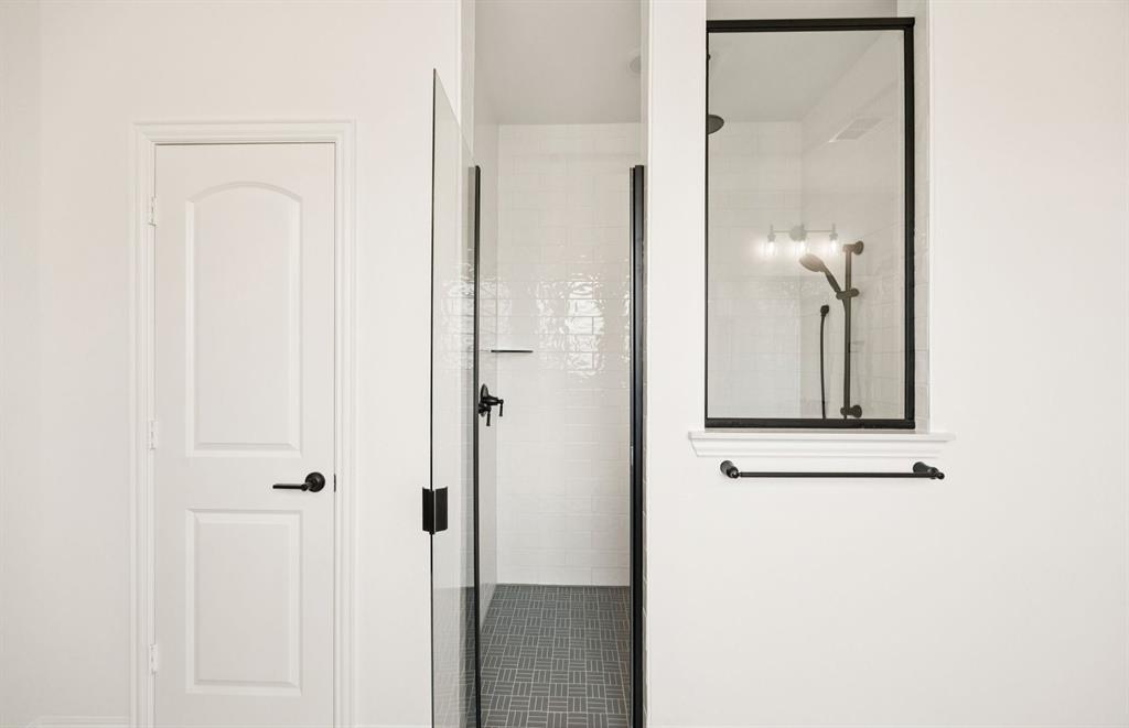 11169 Roxburgh Road Property Photo 13