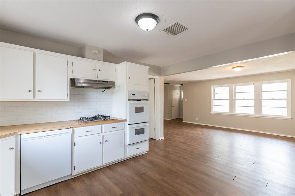 2026 Over Street Property Photo 8