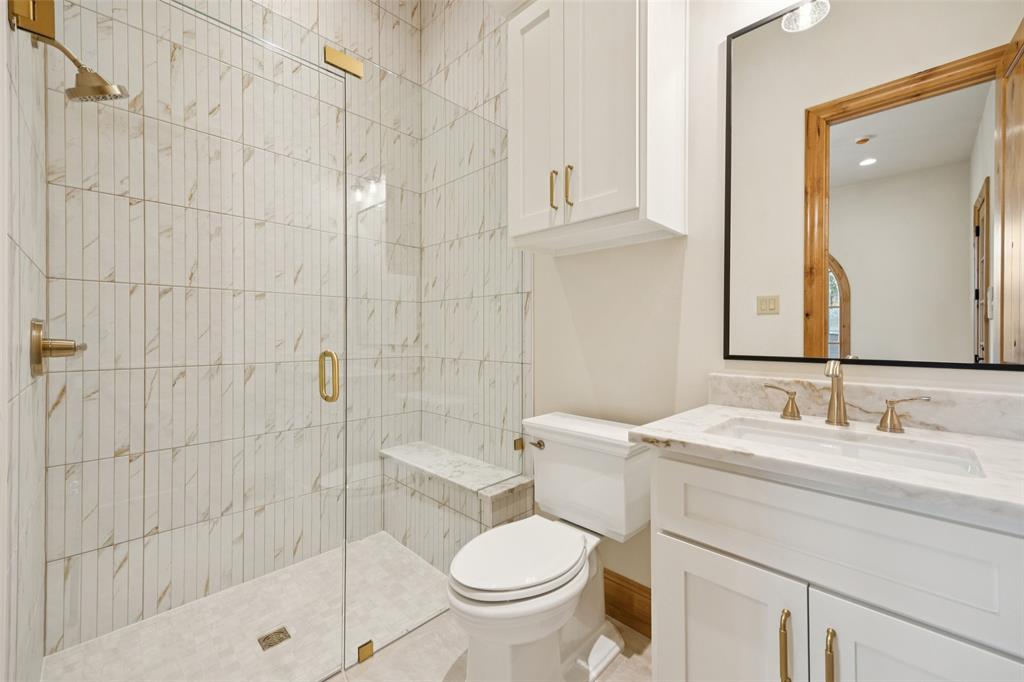 16 Catalonia Drive Property Photo 7