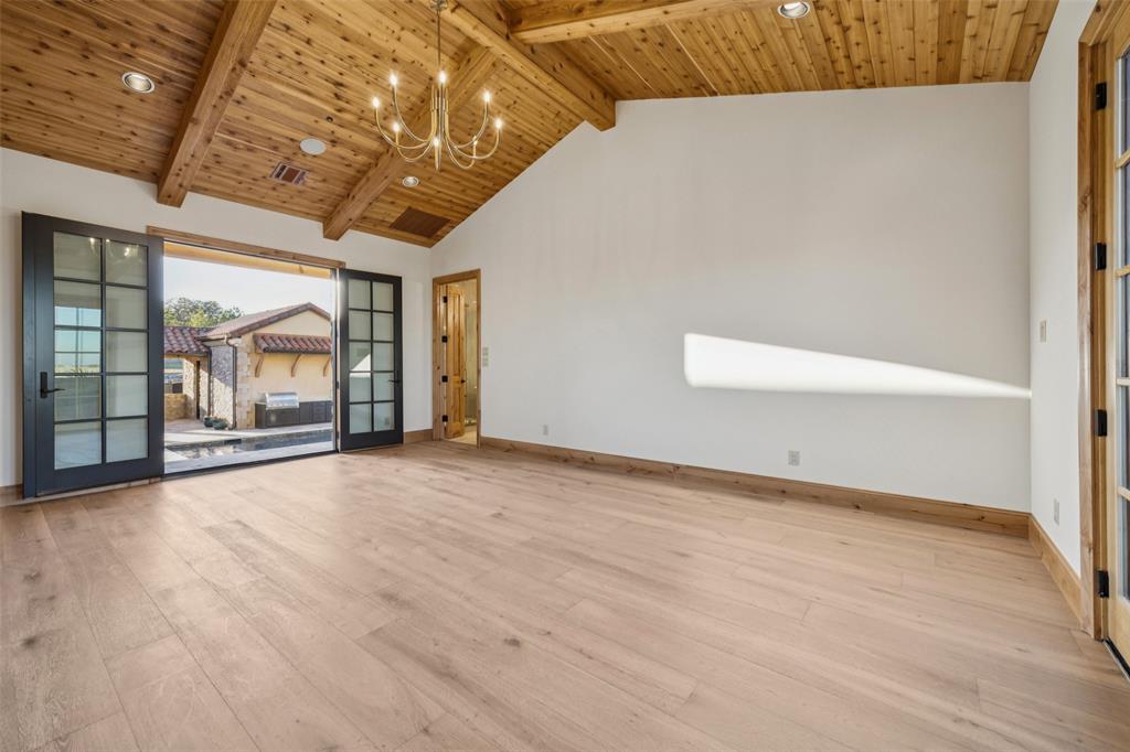 16 Catalonia Drive Property Photo 17