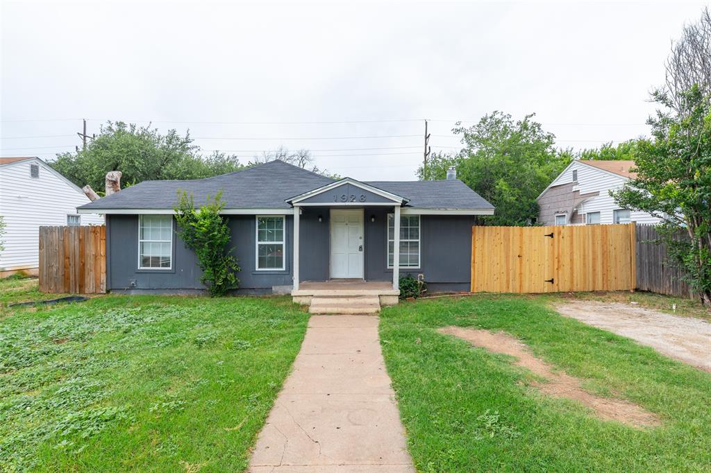 1926 Portland Avenue Property Photo 3