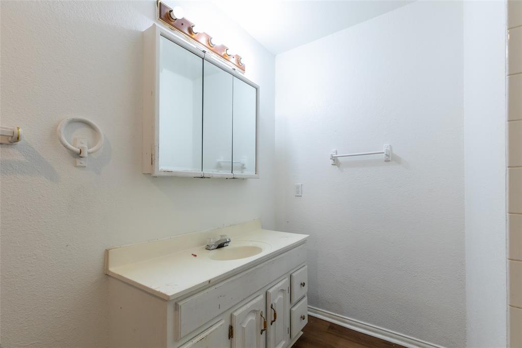 1926 Portland Avenue Property Photo 17