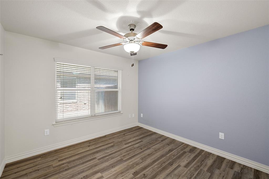 2515 Paisley Drive Property Photo 14