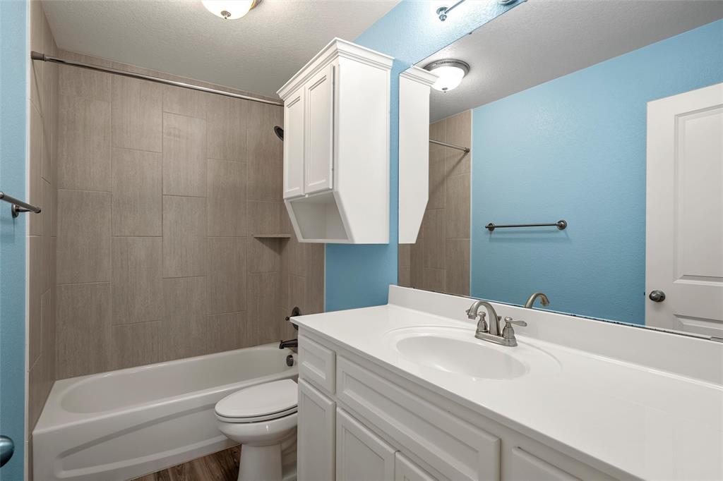 2515 Paisley Drive Property Photo 17