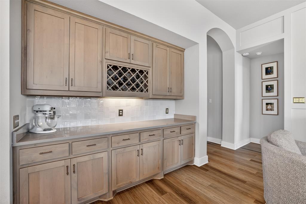 8504 Fannin Creek Trail Property Photo 6