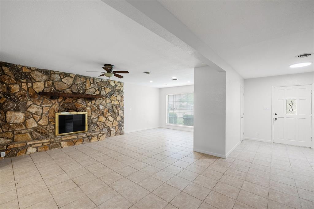 4102 Apache Trail Court Property Photo 7