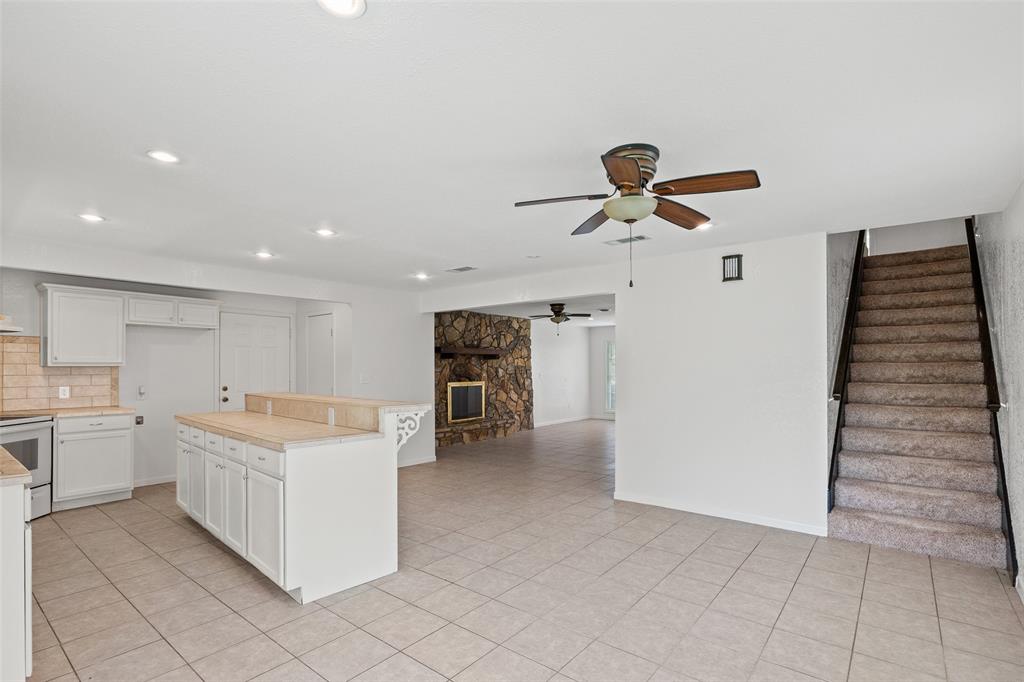 4102 Apache Trail Court Property Photo 16