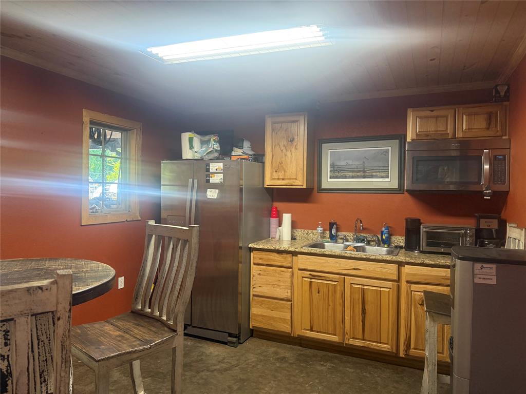 1521 N State Highway 121 Property Photo 17