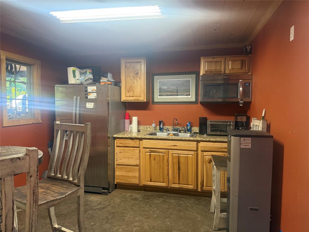 1521 N State Highway 121 Property Photo 18