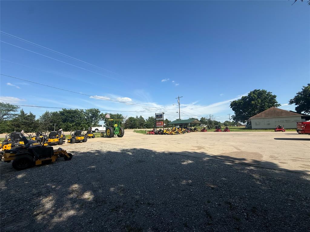 1521 N State Highway 121 Property Photo 26