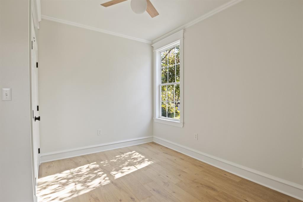 655 N Soda Street Property Photo 17