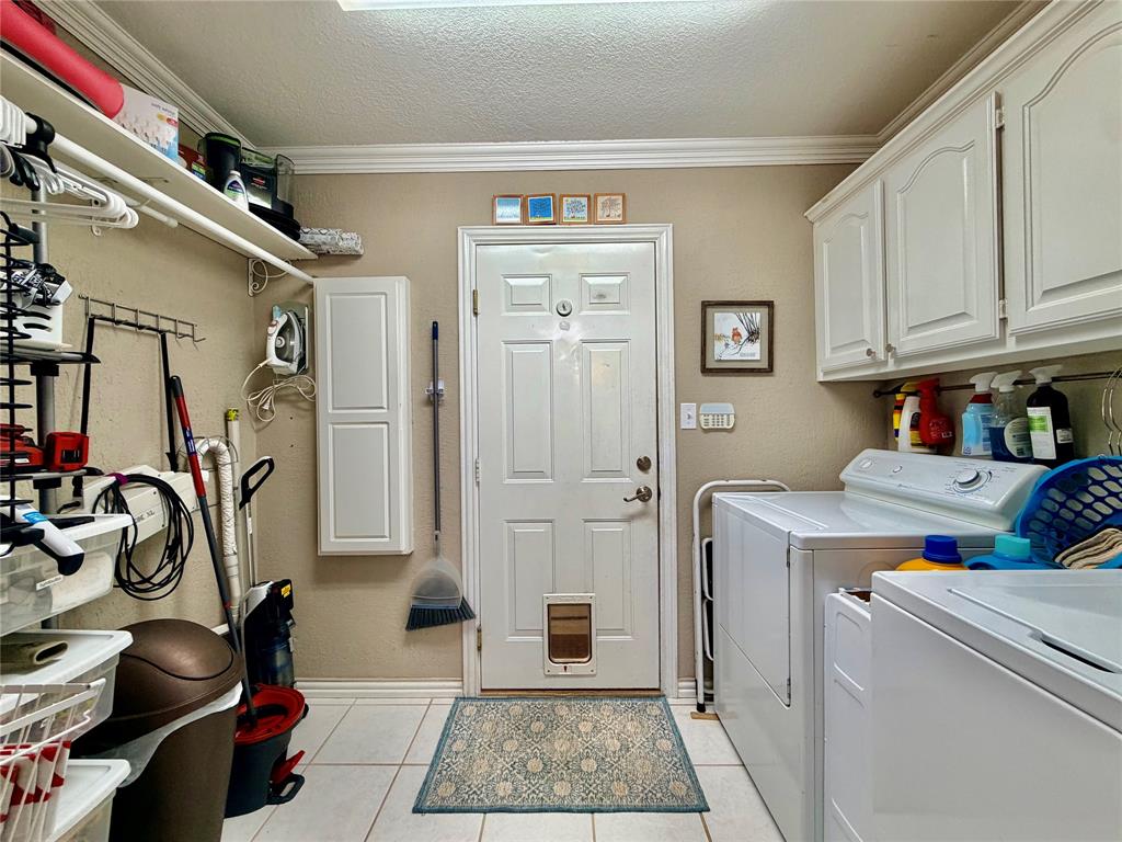2121 Preston Place Property Photo 9