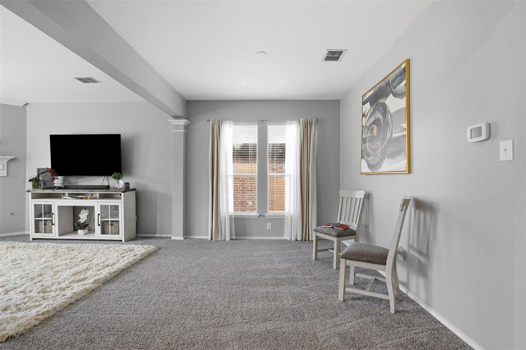 908 Lake Hollow Drive Property Photo 15