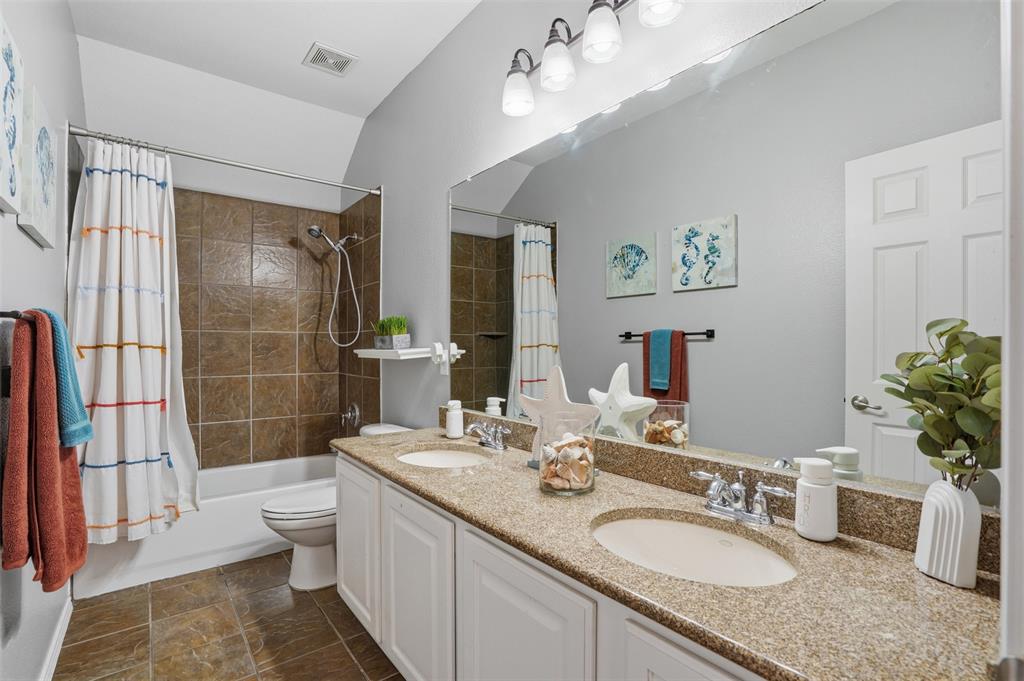 908 Lake Hollow Drive Property Photo 29