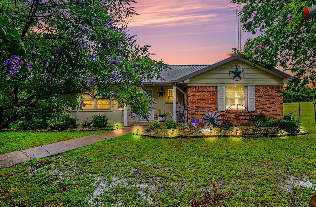 2382 N Fm 1743 Road Property Photo 1