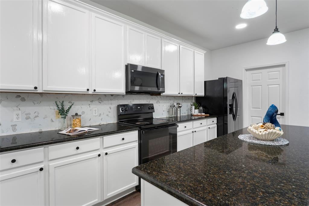 2019 Water Fall Way Property Photo 12
