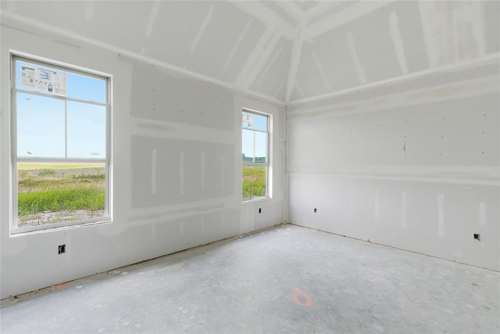 476 Danner Drive Property Photo 3