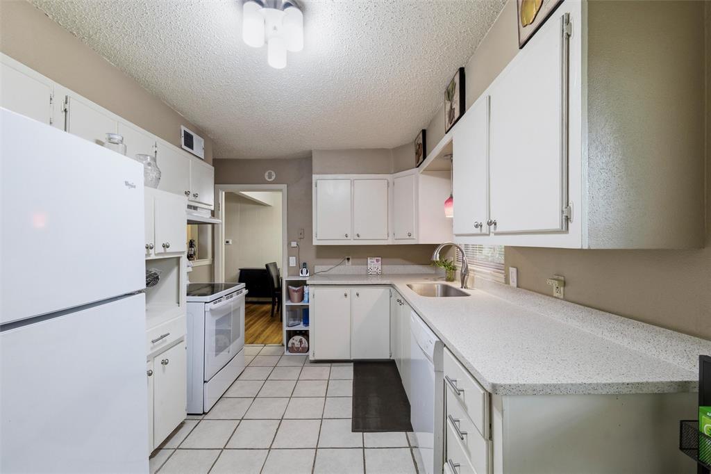 10708 Cassandra Way Property Photo 17
