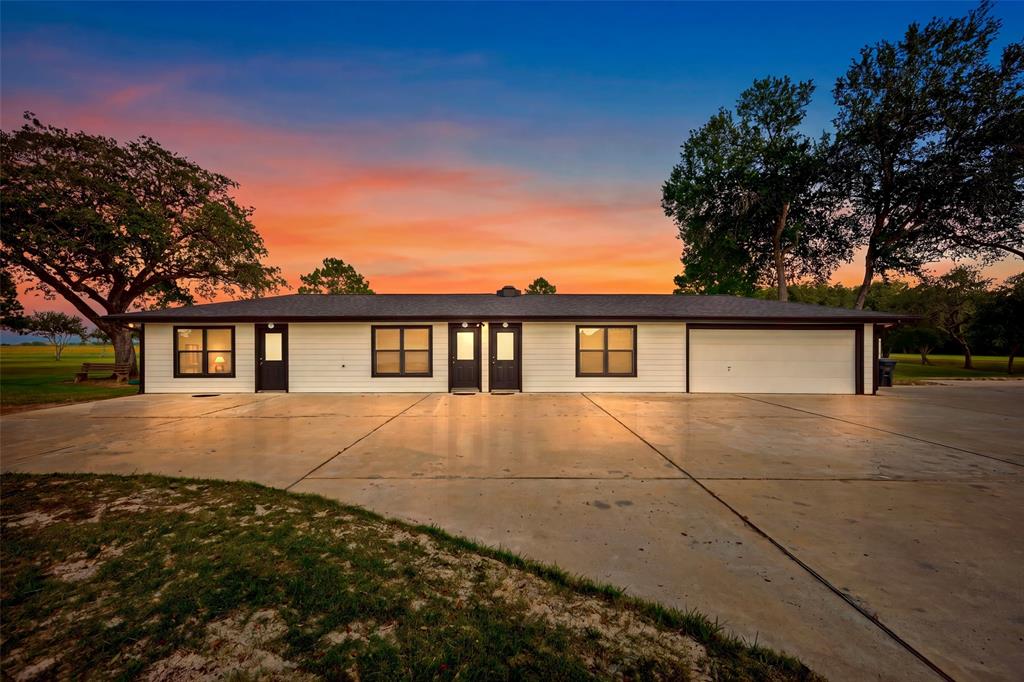 5523 Ehrman Lake Lane Property Photo 4
