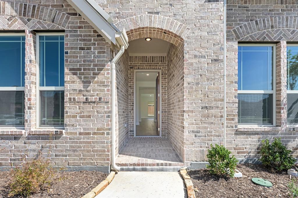 5500 Montex Road Property Photo 4