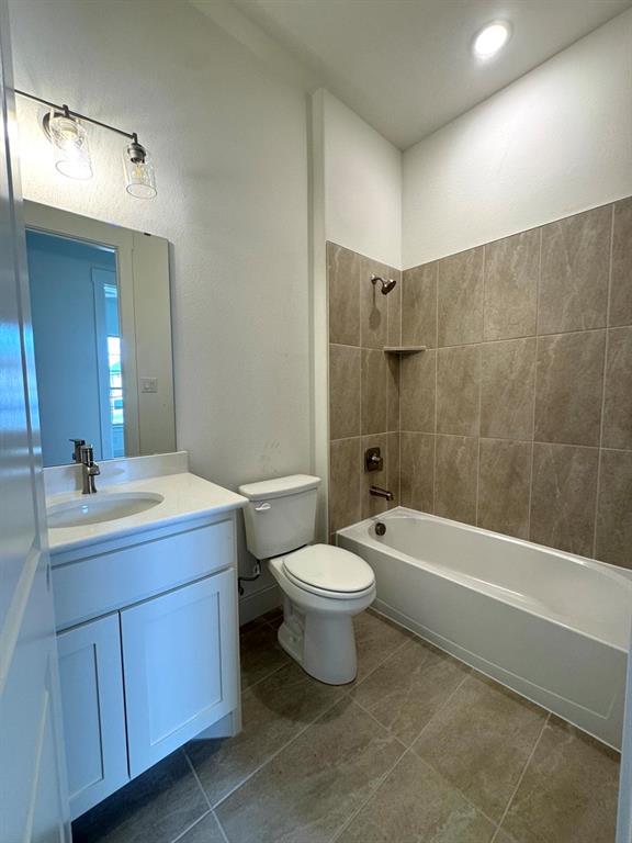 5953 Carmona Trail Property Photo 10