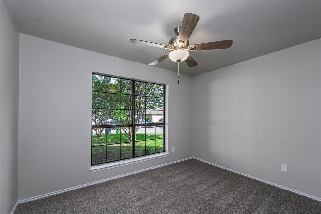 6105 Meadowside Trail Property Photo 13