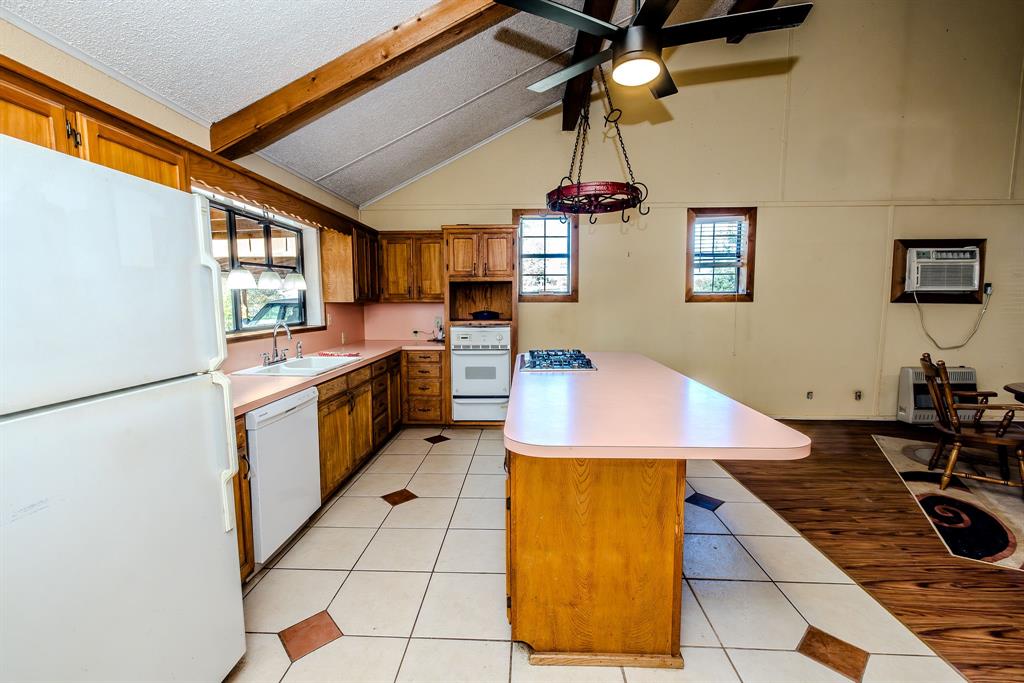 513 Fm 2353 Property Photo 10