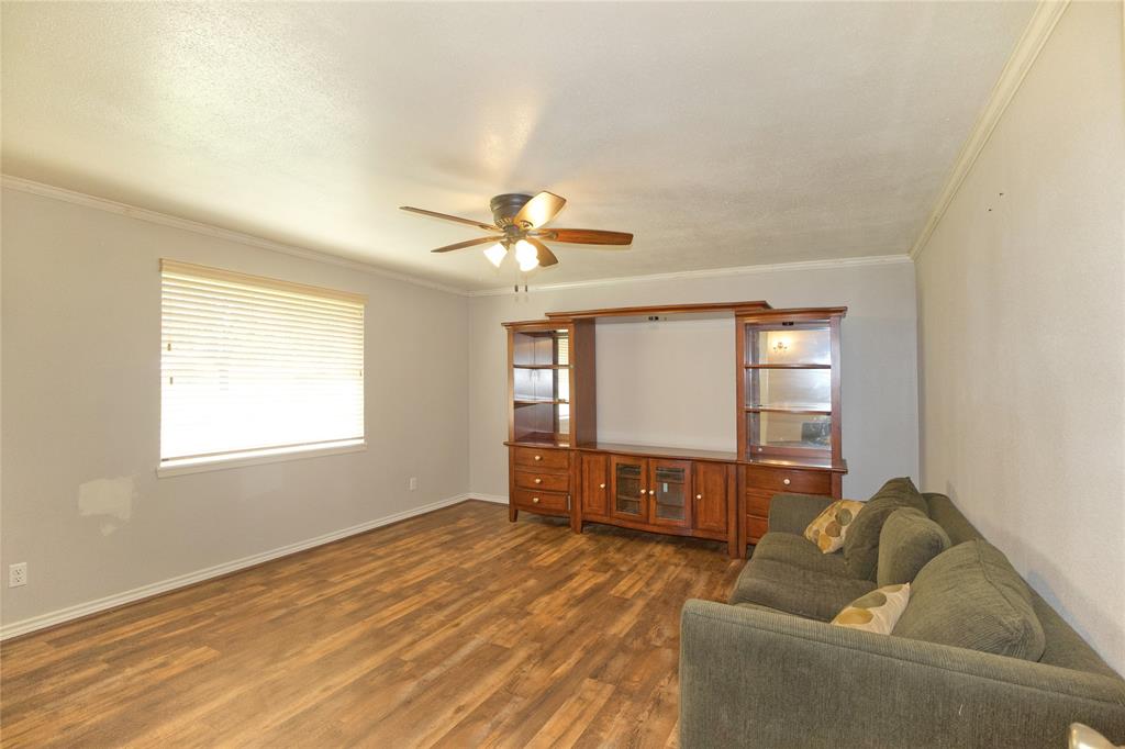 519 Fm 1815 Property Photo 5