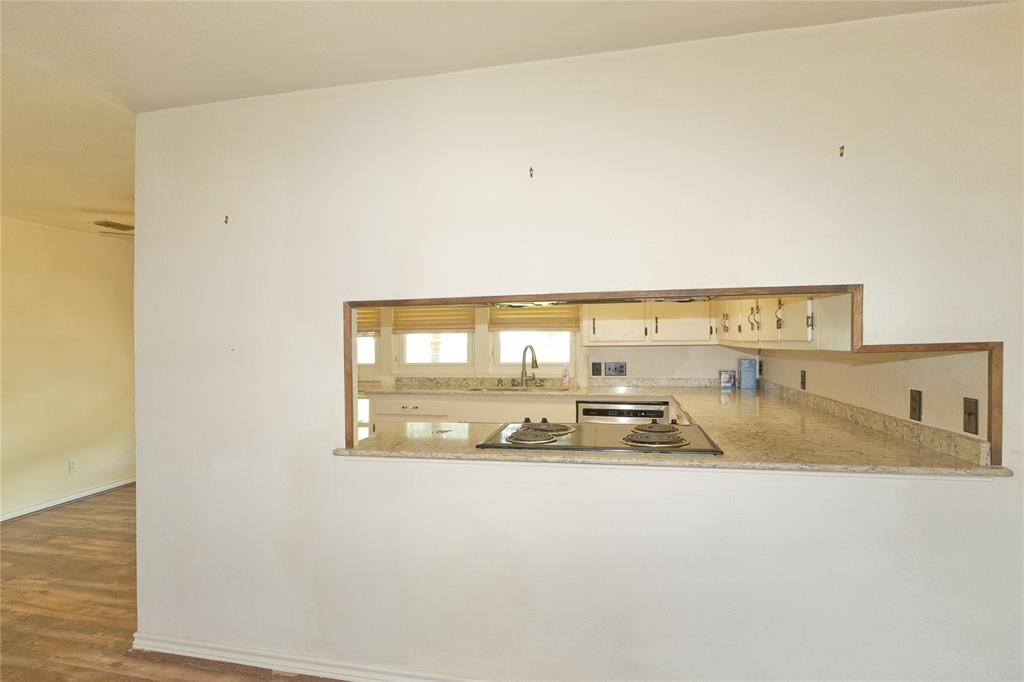 519 Fm 1815 Property Photo 8