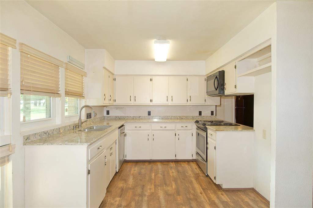 519 Fm 1815 Property Photo 10