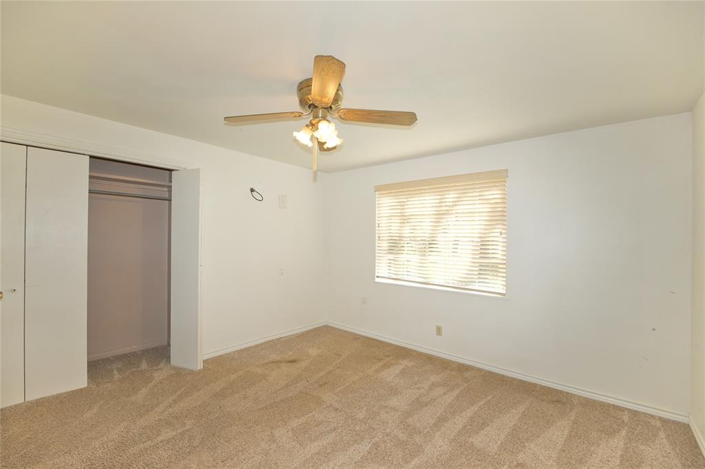 519 Fm 1815 Property Photo 21