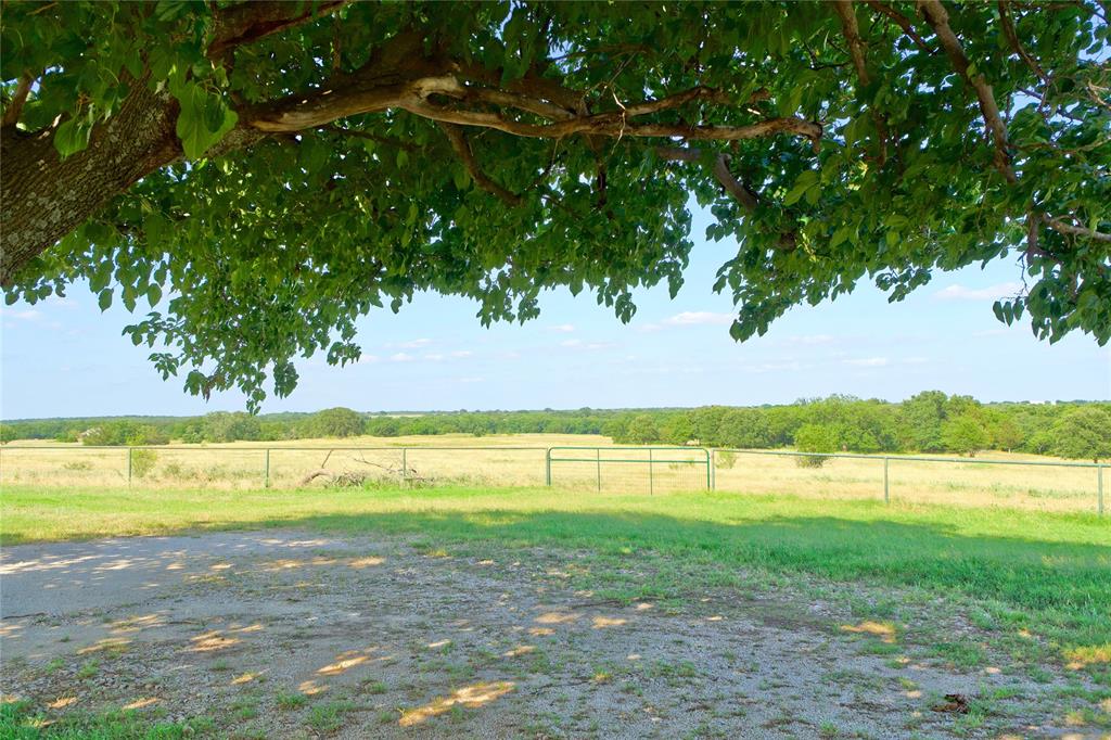 519 Fm 1815 Property Photo 28