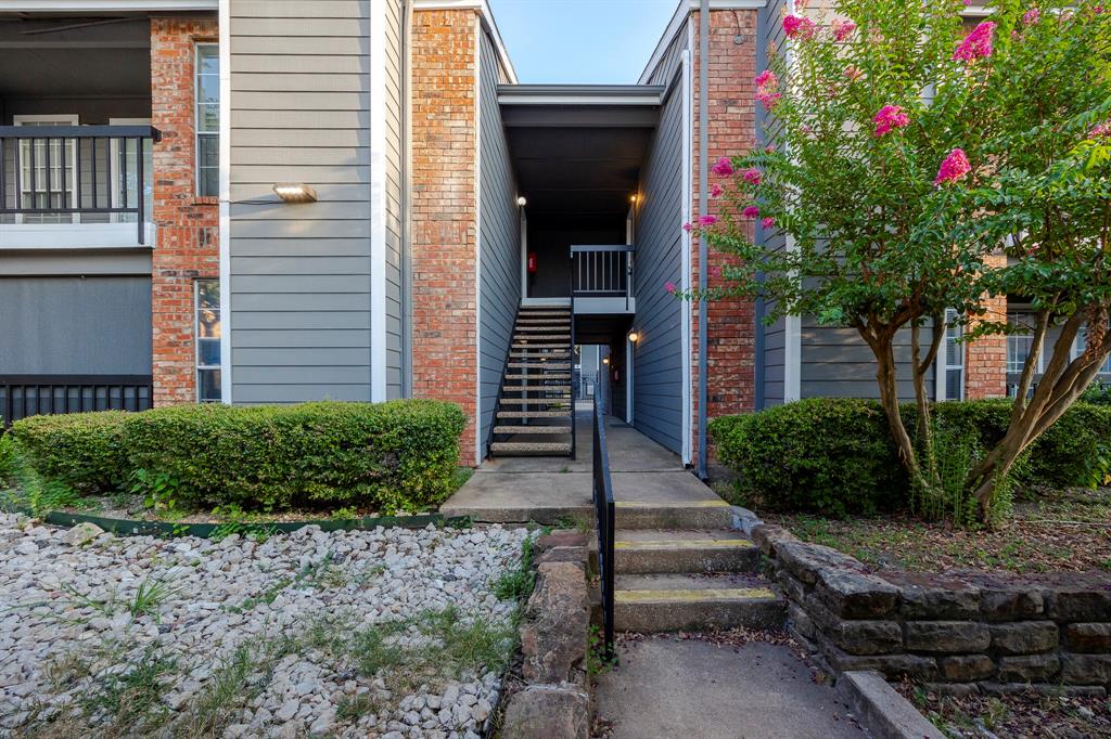 18333 Roehampton Drive 825 Property Photo 1