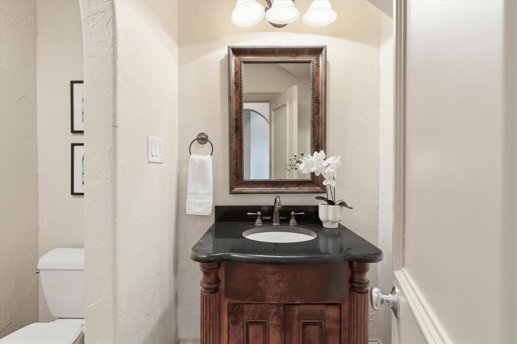 929 Lairds Lane Property Photo 28