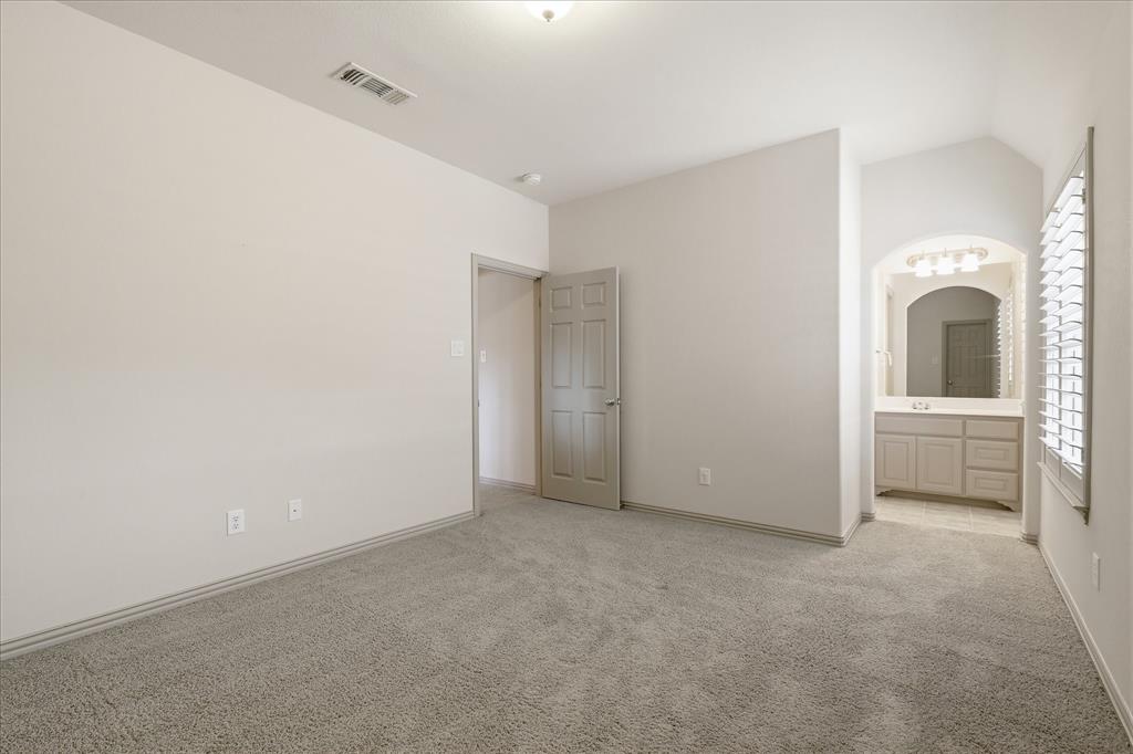 929 Lairds Lane Property Photo 33