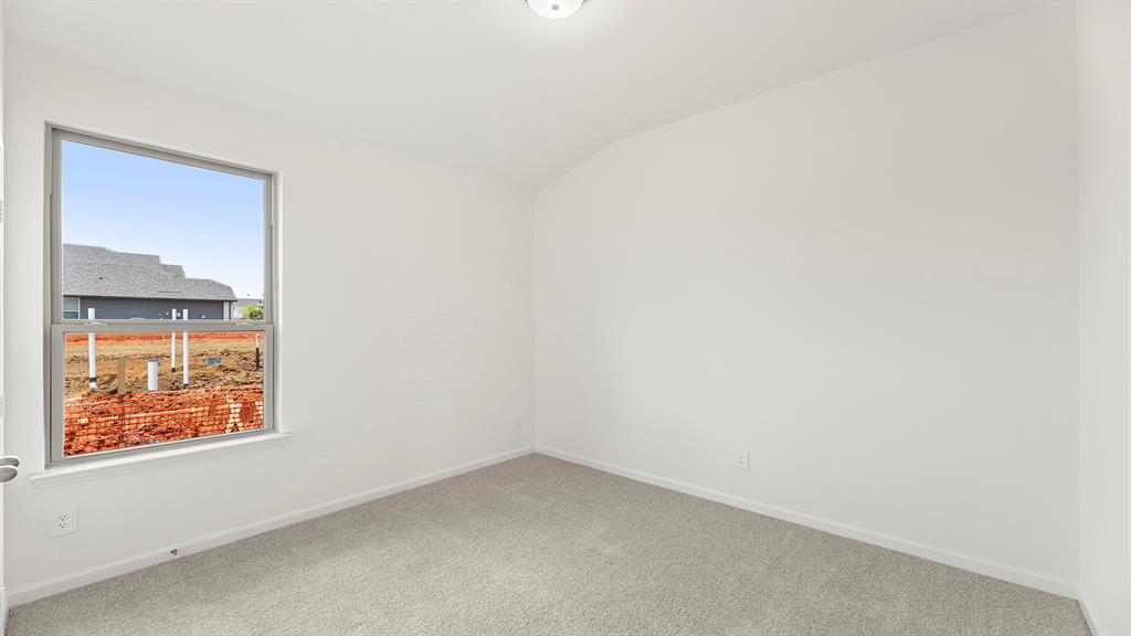 1749 Edgeway Drive Property Photo 11