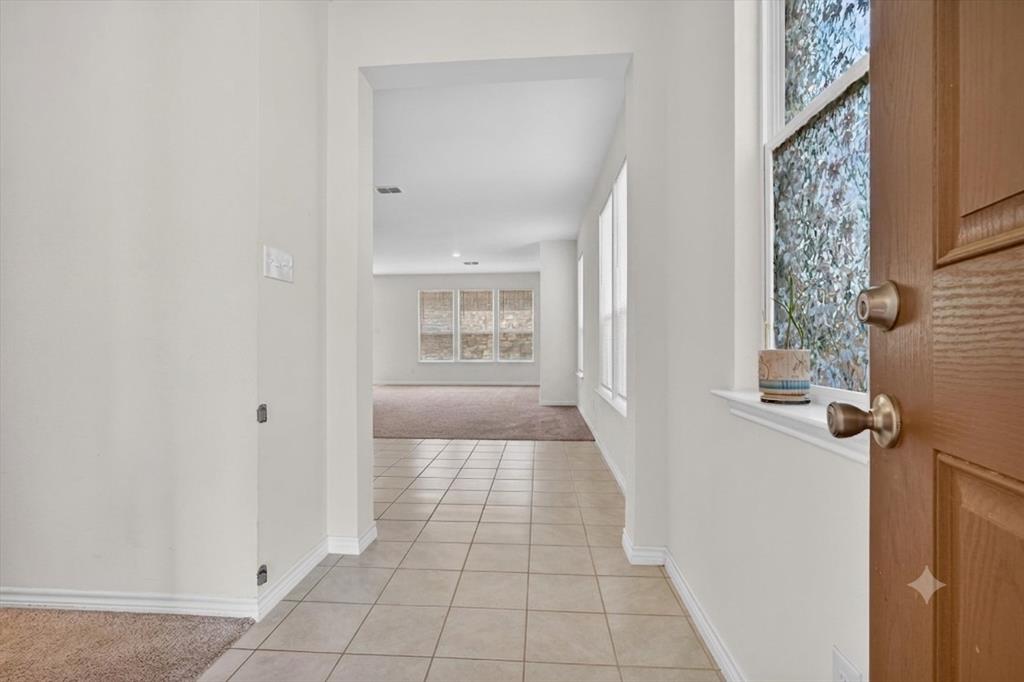 976 Brock Drive Property Photo 5