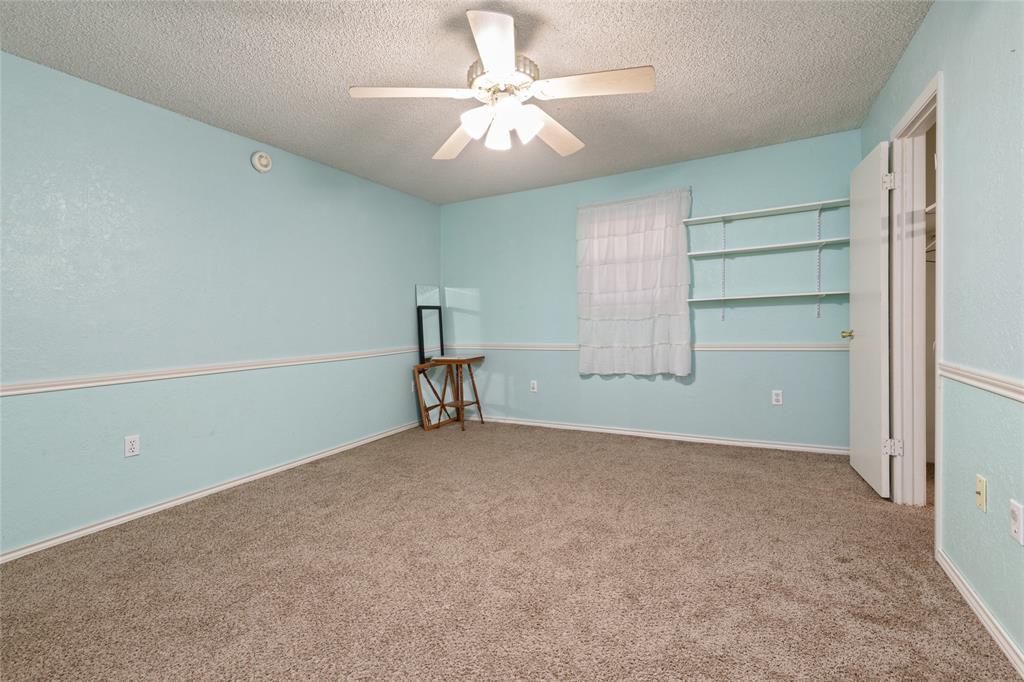 1033 Wolfe Road A Property Photo 21